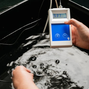 Bluelab ORP Meter | Oxidation-Reduction Potential Tester | Solution Sanitation & Disinfecting Power Monitor
