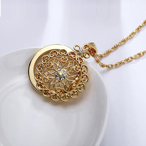 Beautiful Hippie Styled Flower Of Life Necklace | Gold
