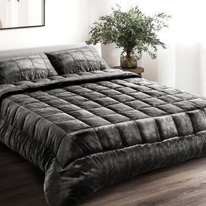 Bedding | Faux Mink Quilt | Charcoal | Queen
