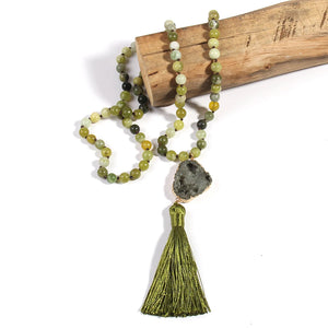 Hippie Styled Tassle Necklace With Green Druzy Stone