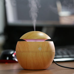 Ultrasonic USB Diffuser | 10 Aroma Oils | Humidifier | LED Light | 130ml | Light Wood