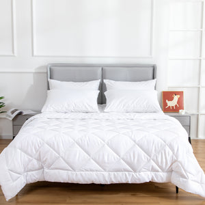 Microfiber/Bamboo Blend Quilt | Hypoallergenic & Antibacterial | King