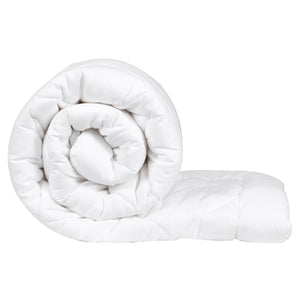 Microfiber/Bamboo Blend Quilt | Hypoallergenic & Antibacterial | Queen