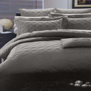 Geometric Tuck Linen Polyester Cotton Quilt Cover Set | Queen