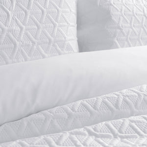 Ardor Leonardo White Embossed Quilt Cover Set | Queen