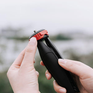 Vlogging Live Broadcast LED Selfie Light Video Rig with Smartphone Handle & Tripod