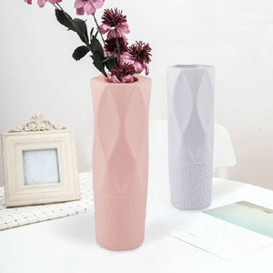 3-Piece Plastic Vase Set | For Dry & Wet Flower Arrangements & Floral Decor | Gray