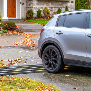 Car Driveway Curb Ramp | 10,000 KG Industrial Capacity | Heavy Duty Rubber