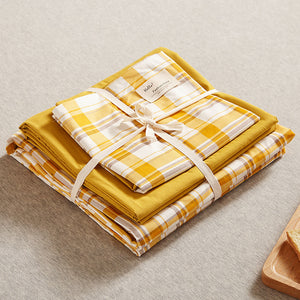 Yellow Bedding Set | 4-Piece Cotton | Fits 1.5m/1.8m Beds | Warm and Comfortable | 200x230cm Duvet