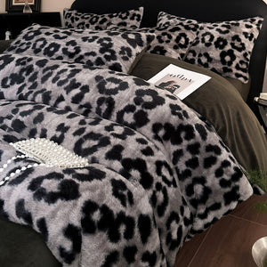 Grey Leopard Print Luxury Winter Faux Rabbit Fur Bedding Set | 4-Piece Melange Plush Set | 1.8m Beds | 200x230cm Duvet Cover