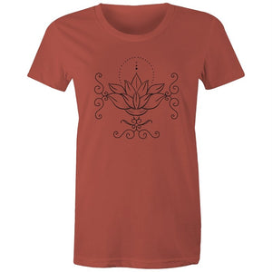 Women's Lotus Simplistic T-shirt