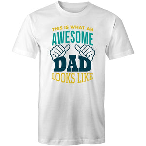 Men's This Is What An Awesome Dad Looks Like Tee