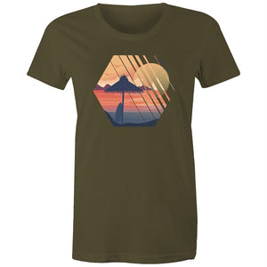 Women's Chilled Sunset Beach T-shirt