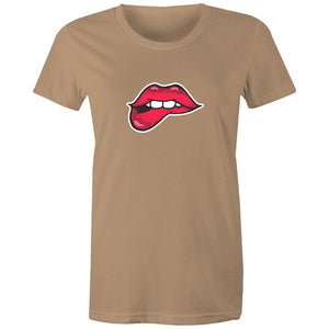 Women's Twisted Lip T-shirt