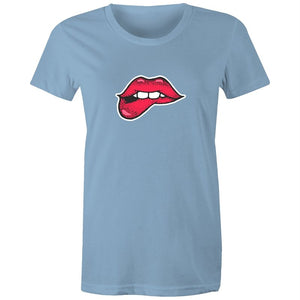 Women's Twisted Lip T-shirt