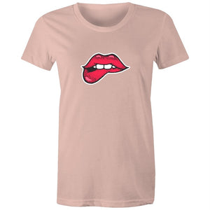 Women's Twisted Lip T-shirt