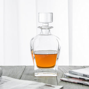 Oval Whiskey Decanter Bottle Set | Novare Whiskey Glasses