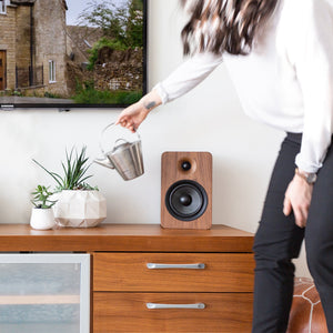 Powered Bookshelf Speakers - 200W | Bluetooth® and Phono Preamp | Pair - Walnut | Kanto YU6