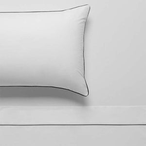 Accessorize White/Black Piped Hotel Deluxe Cotton Sheet Set - Queen | Elegant Bedding