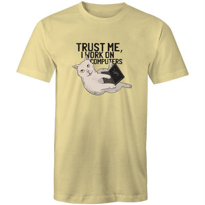 Men's Trust Me, I Work On Computers Cat T-shirt