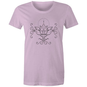 Women's Lotus Simplistic T-shirt