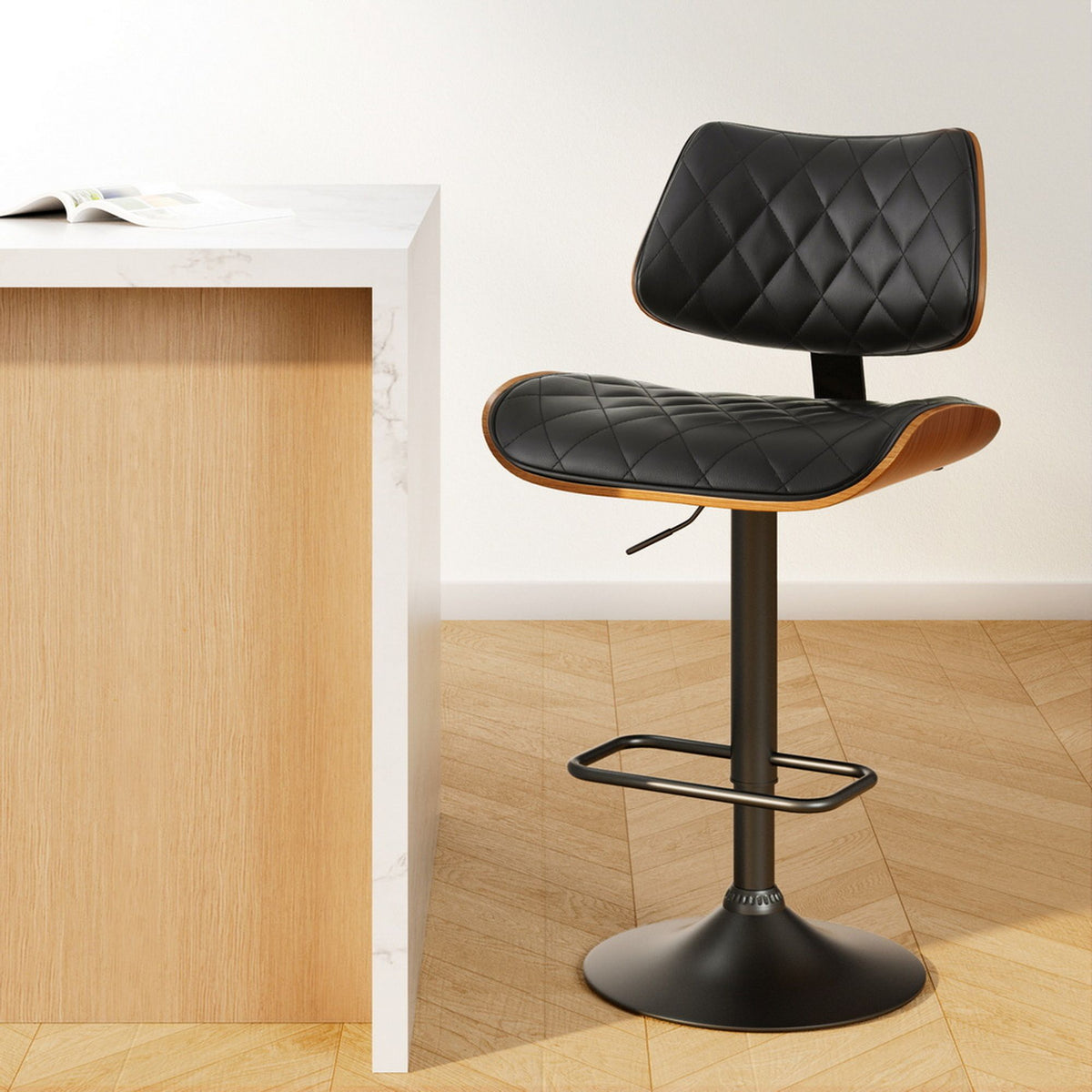 Artiss Bar Stools | Kitchen Dining Chairs | Gas Lift Stool | Wooden Leather | Black