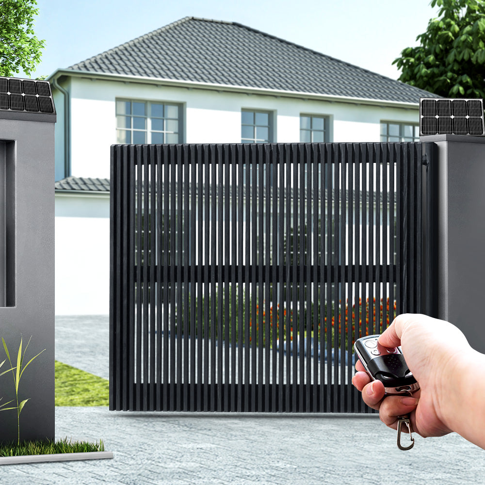 Lockmaster Single Swing Gate Opener | 600KG | 40W Solar Panel
