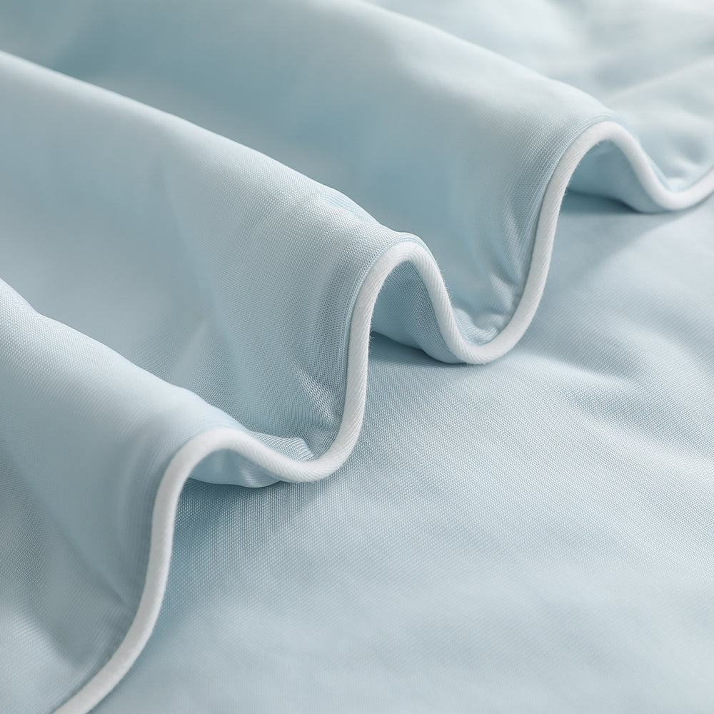 Bedding | Cooling Quilt | Summer Blanket | Single