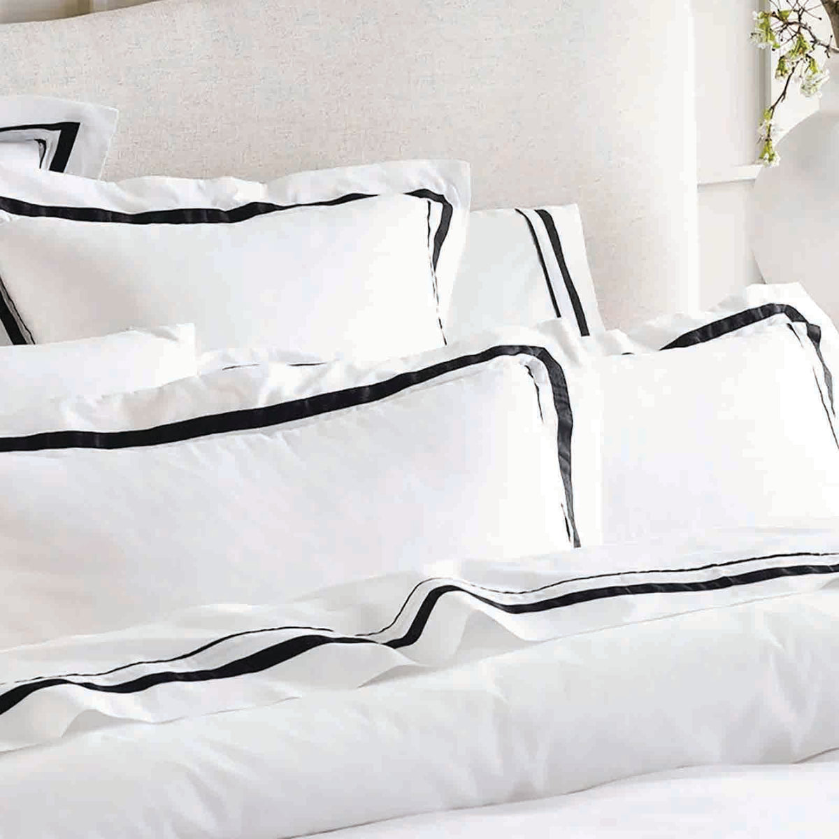 Cloud Pillowcase | 1000 TC Egyptian Cotton | White & Charcoal | European Size