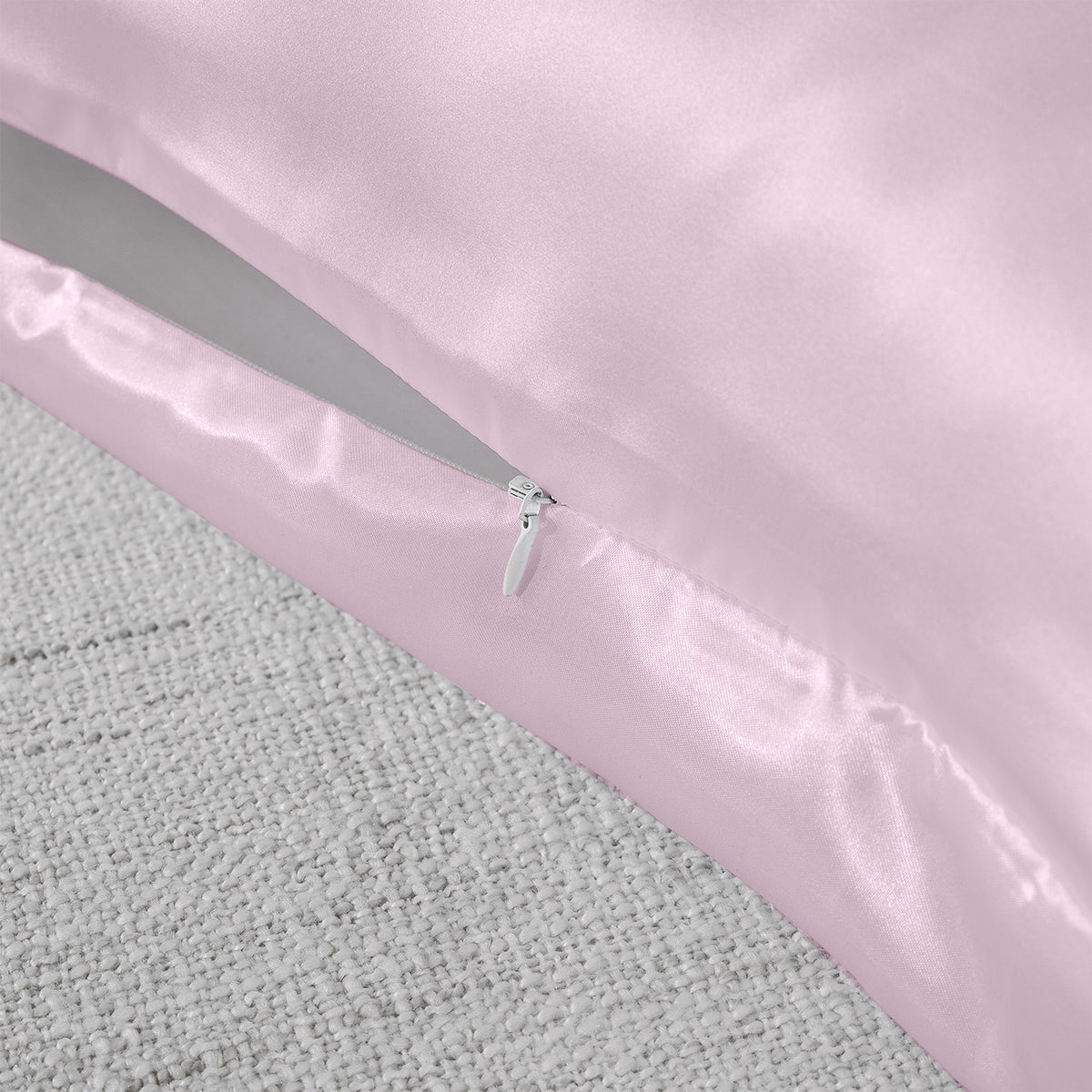 Mulberry Soft Silk Hypoallergenic Pillowcase Twin Pack | 51 x 76cm | Lilac
