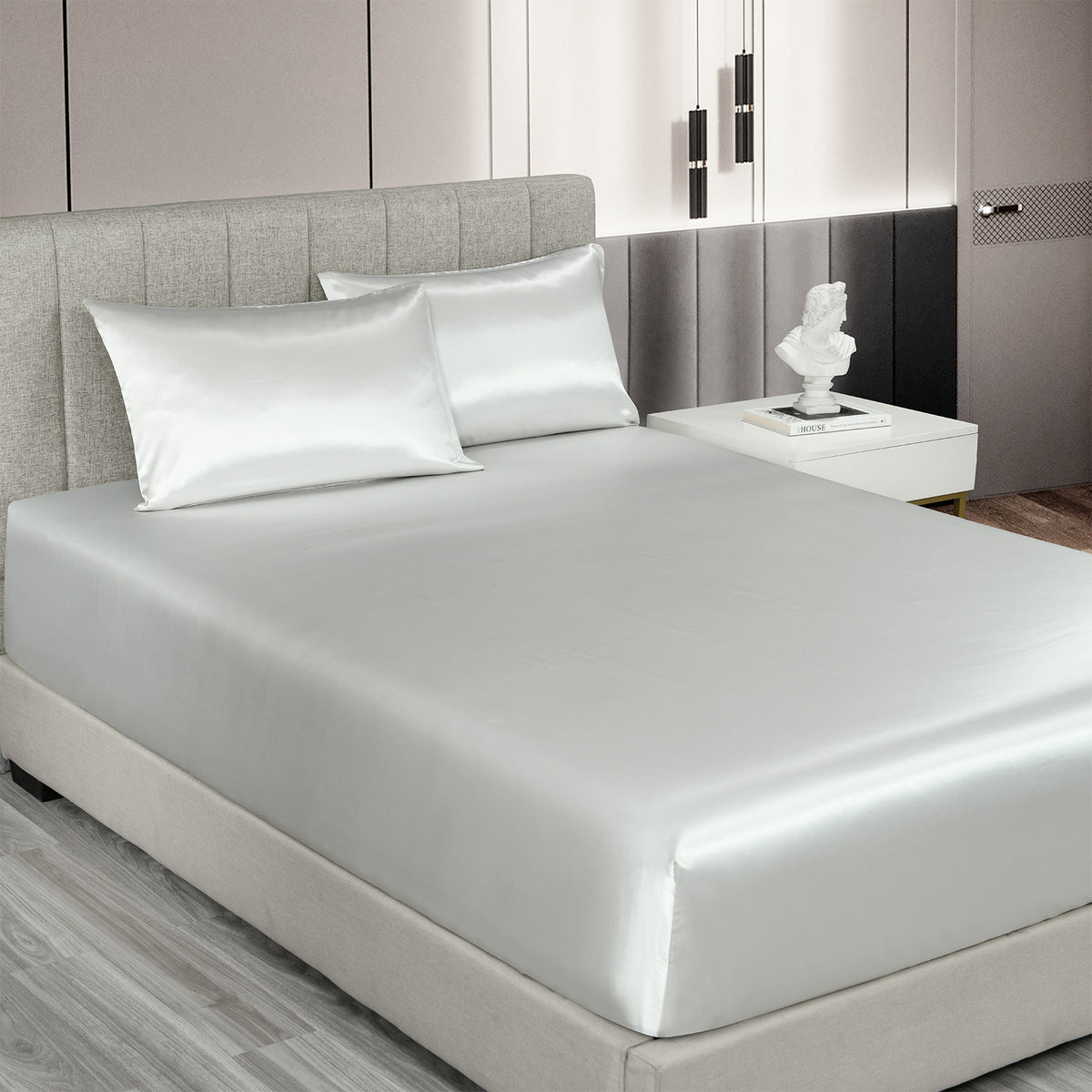 Satin Sheet Set | 3 Piece Fitted Sheet & Pillowcase | Soft | King | Silver