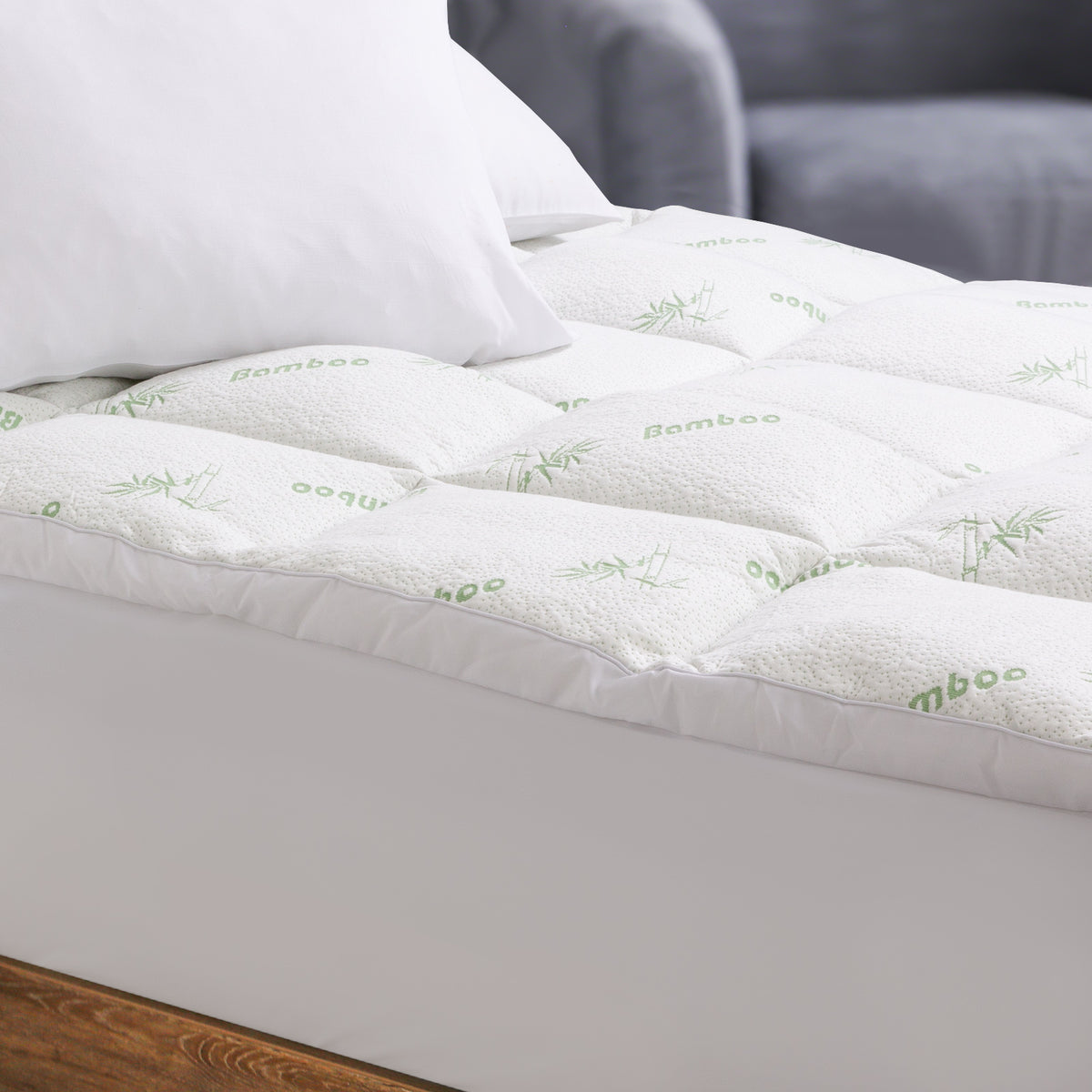 1000GSM Luxury Bamboo Covered Mattress Topper Ball Fibre Gusset | Single | White