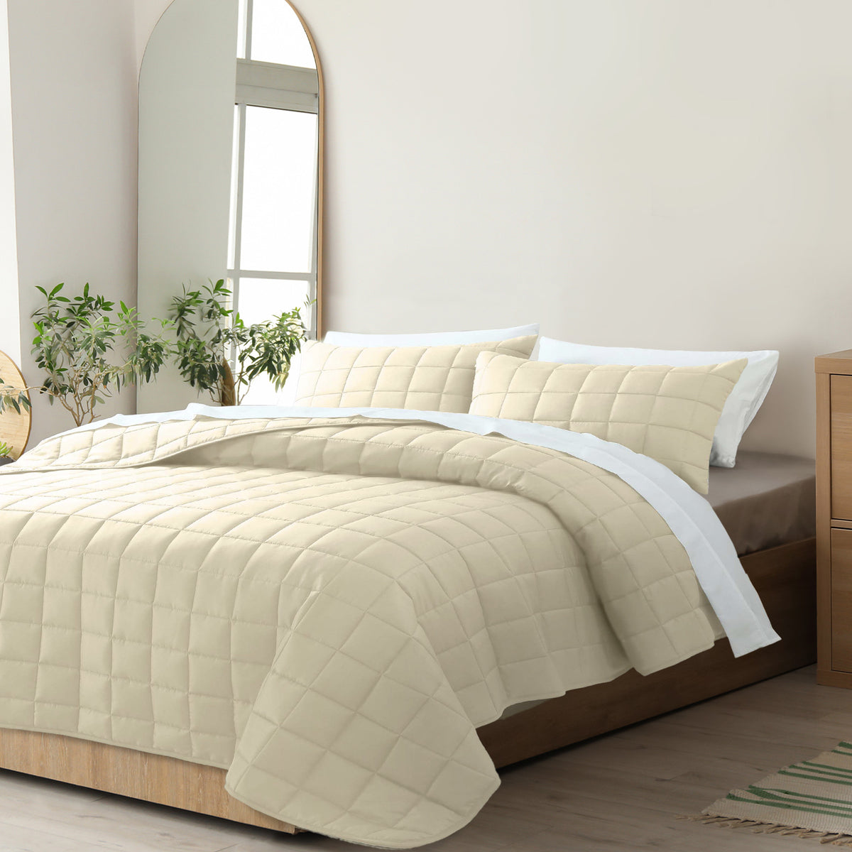 Coverlet Set Bedspread | Soft Touch | Easy Care | Breathable | 3 Piece Set | Queen | Beige