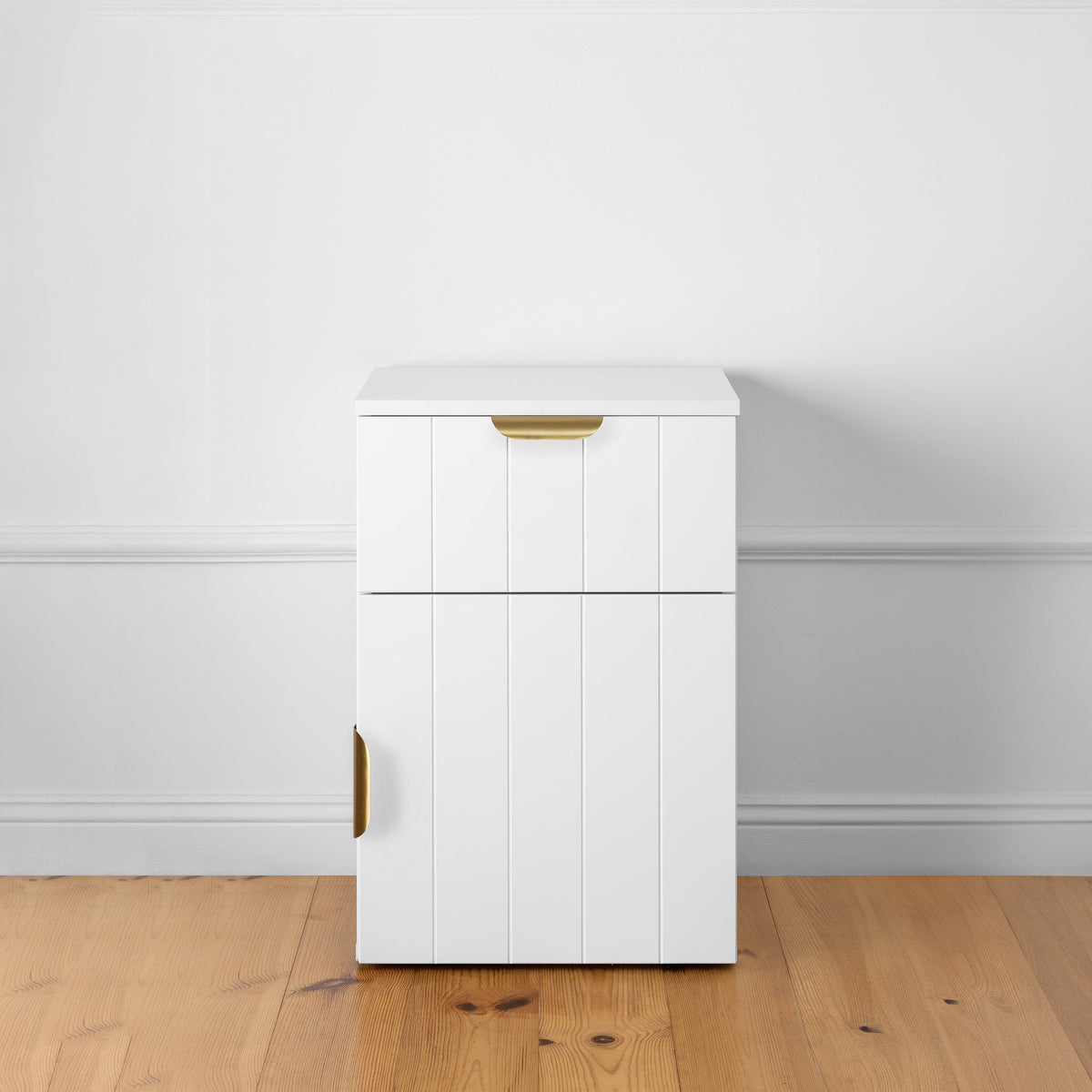 PORTO BEDSIDE TABLE | White | VJ Panel | Pull Brass