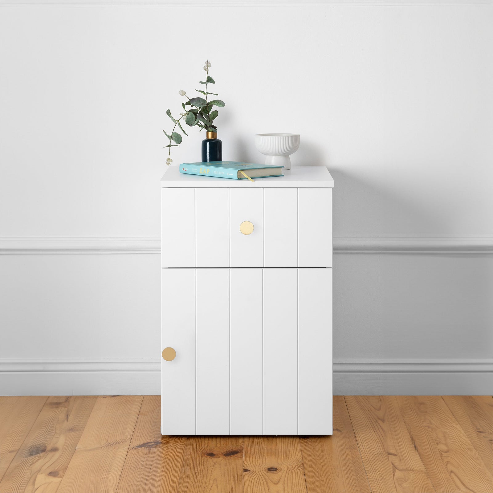 PORTO BEDSIDE TABLE | White | VJ Panel | Round Brass
