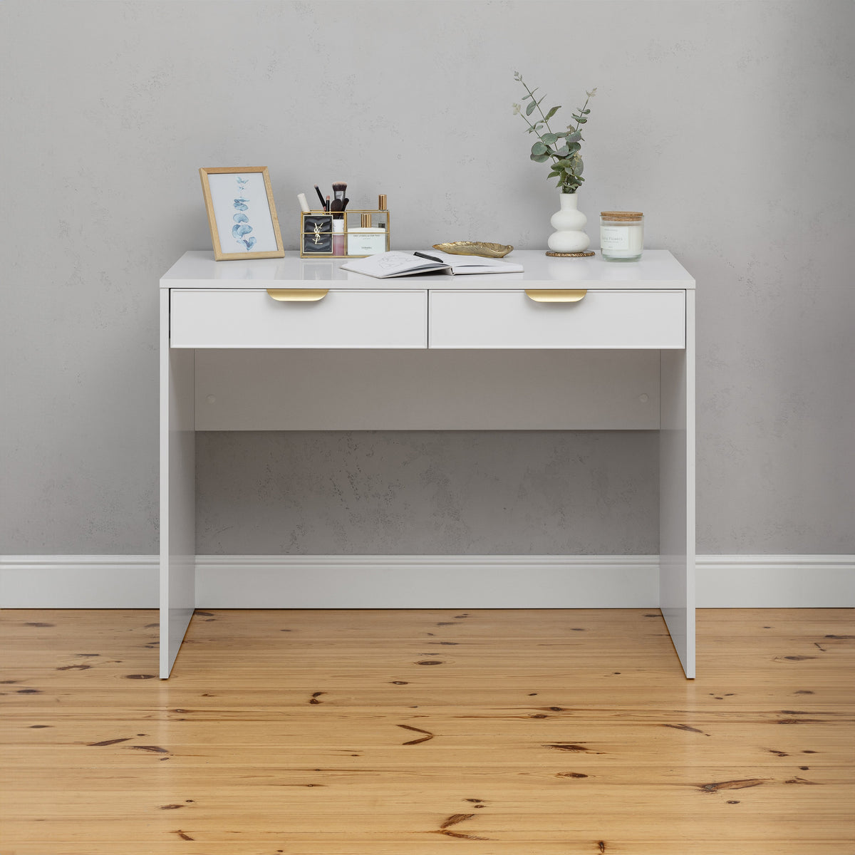 Odessa Desk | White | Slim Design | Pull Brass Handle