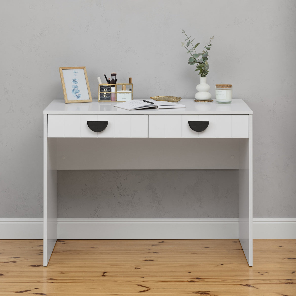 Odessa Desk | White | VJ Panel | Half Moon Black Handle