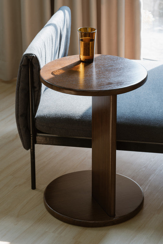 Brentwood Round Solid Timber Lamp Table | Walnut