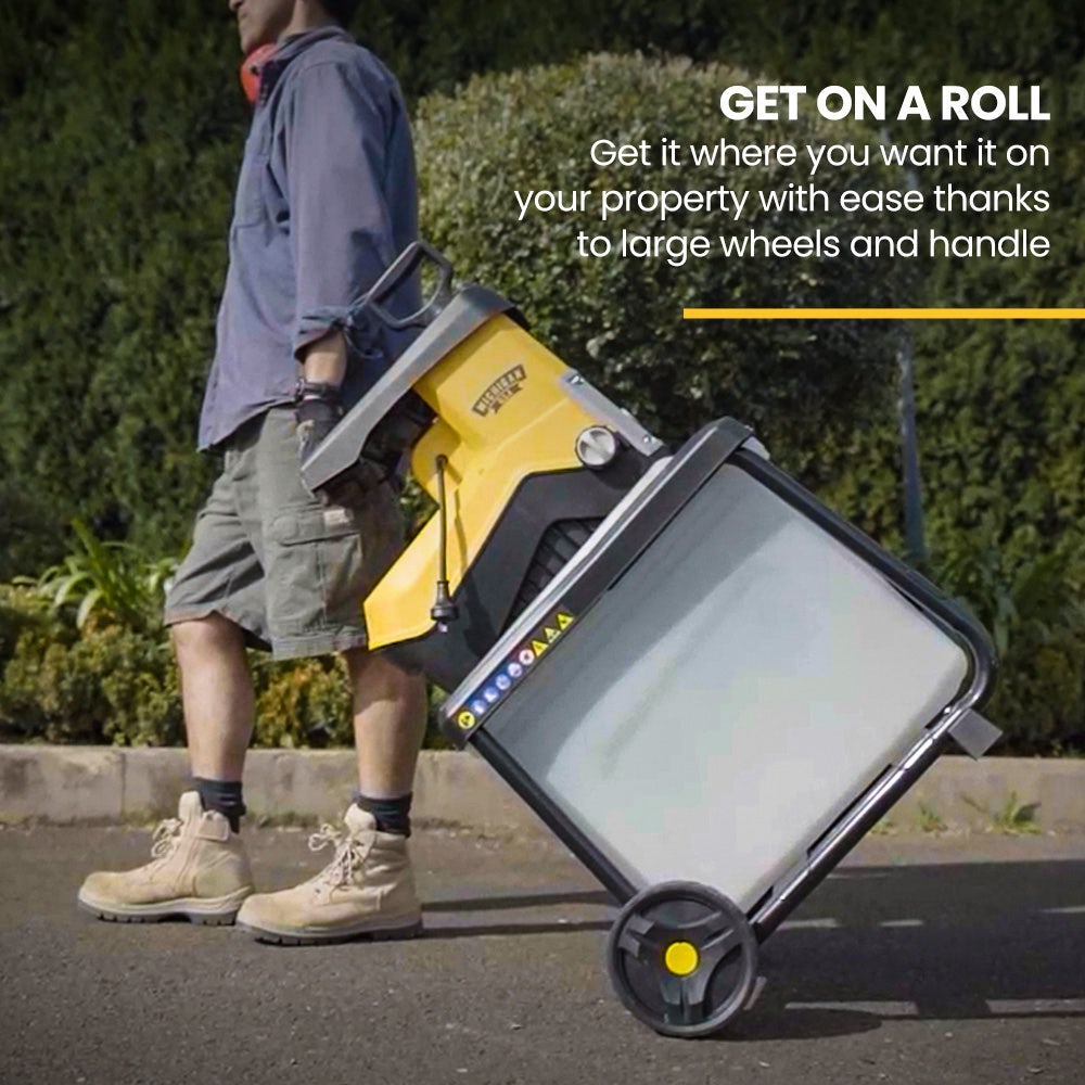 MICHIGAN 2400W Electric Mulcher | Crushing Garden Shredder Chipper