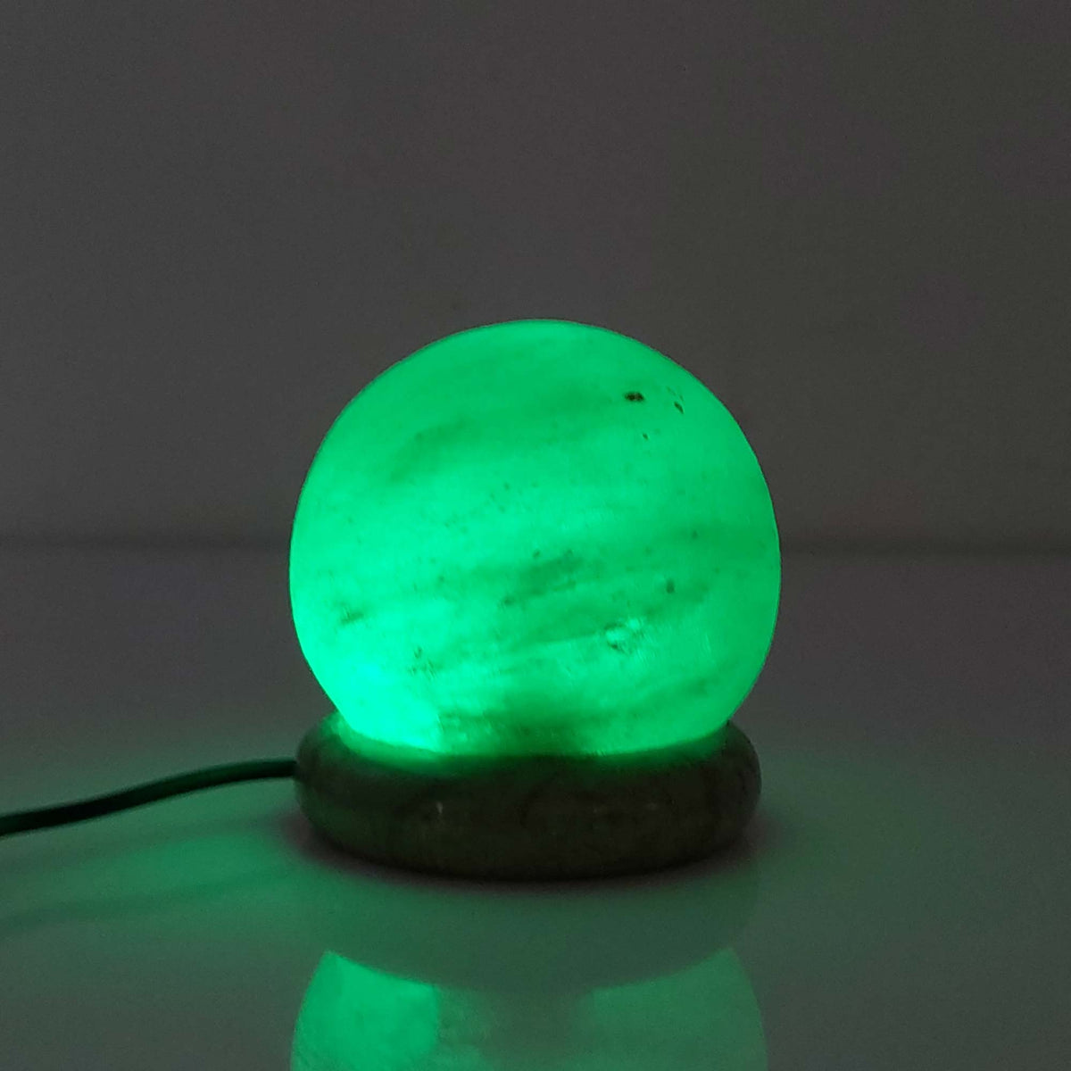 USB Colour Changing Salt Himalayan Lamp | Ball Sphere Shape, Pink Rock LED Light