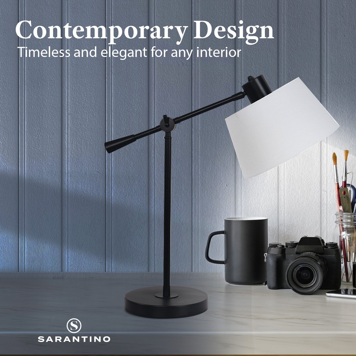 Adjustable Metal Table Lamp in Black | Stylish and Functional Lighting