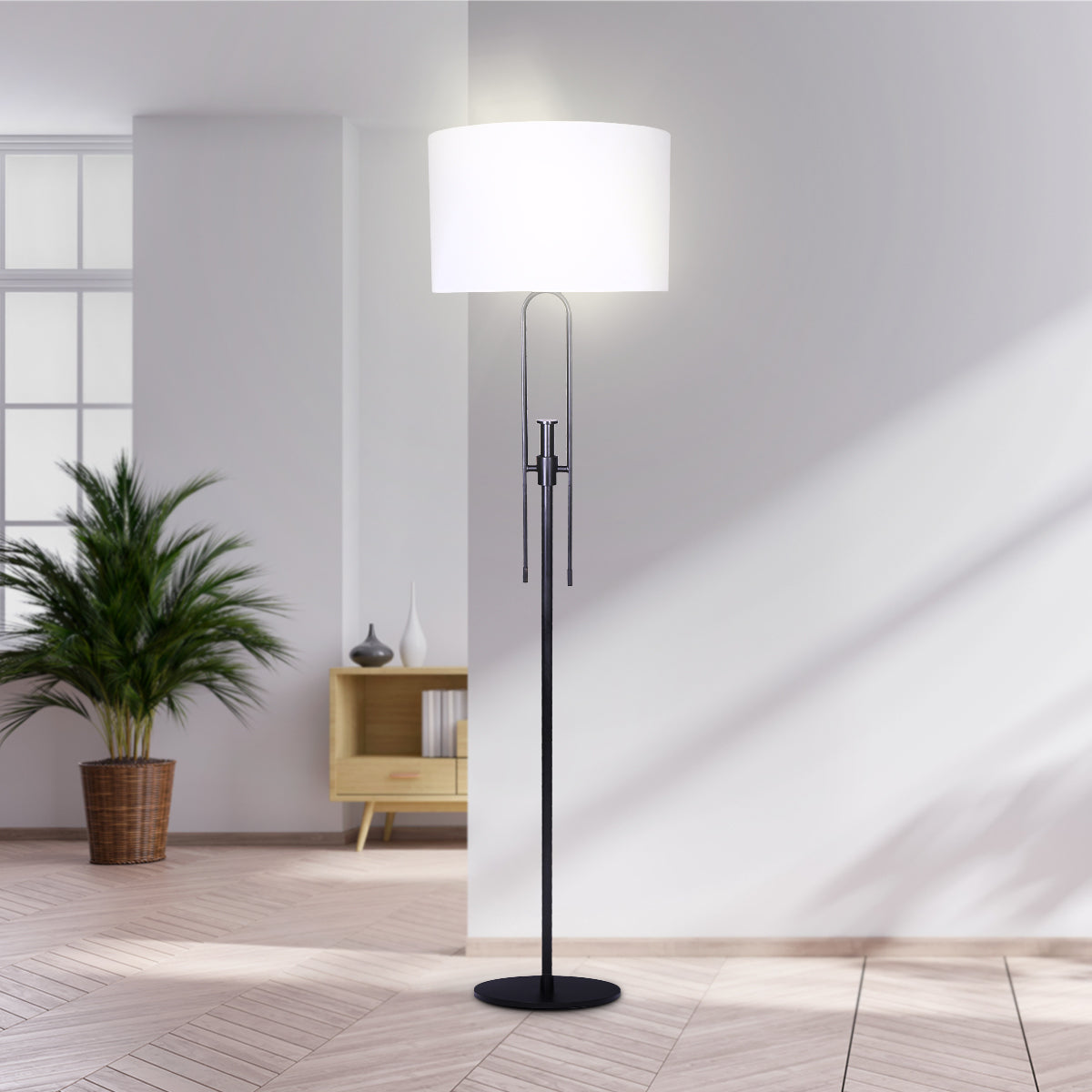 Sarantino Height-Adjustable Metal Floor Lamp | Matte Black
