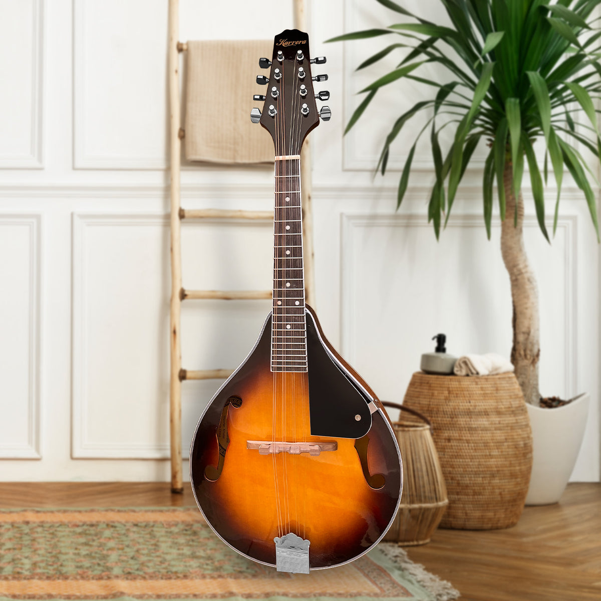 Karrera Traditional Mandolin | Sunburst