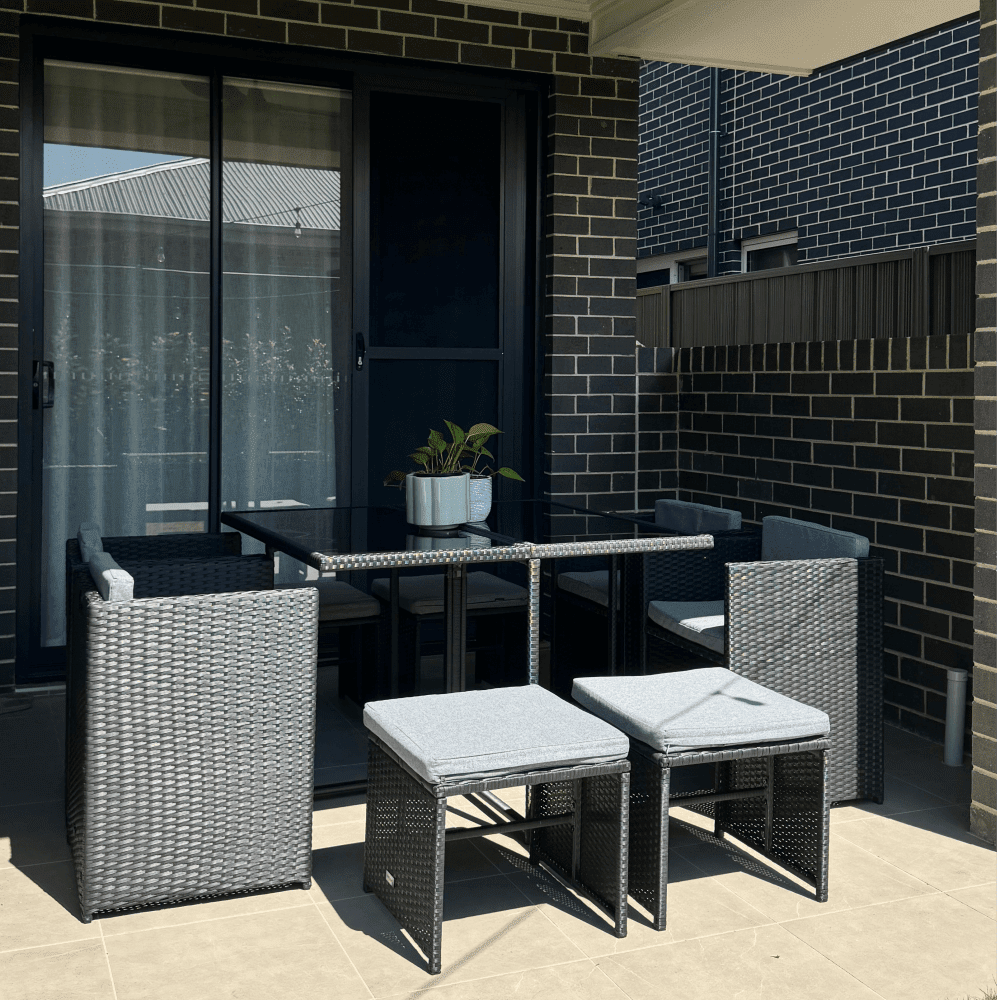 Horrocks 8 Seater Outdoor Dining Set – Black