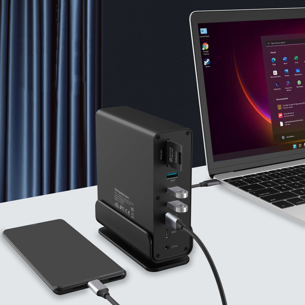 CHT815 15-in-1 USB-C 4K Triple Display MST Docking Station | Dual HDMI, DP