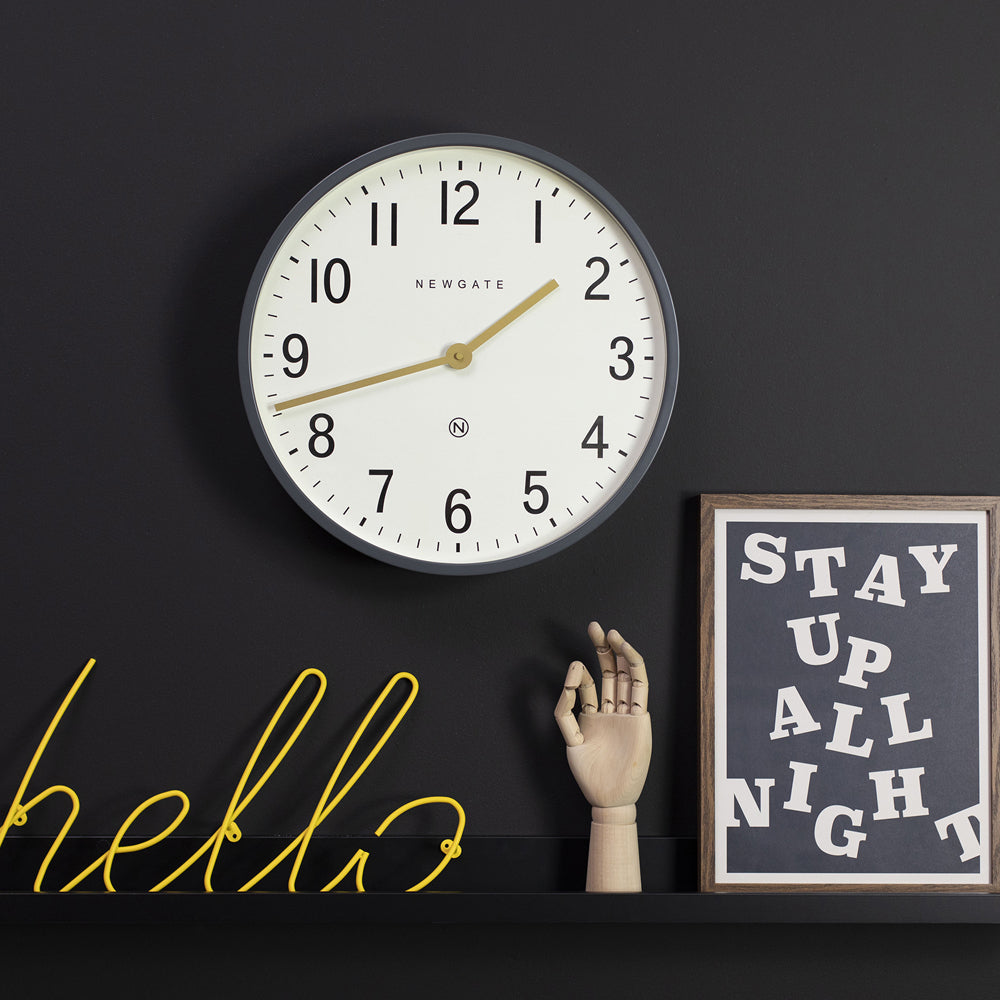 Mr Edwards Clock | Matte Blizzard Grey