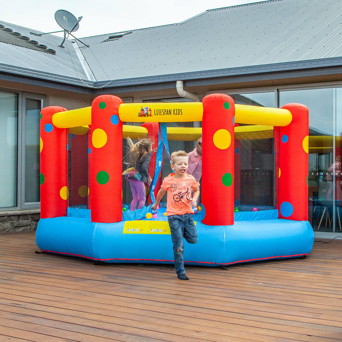 Kids AirZone 8 Bouncer