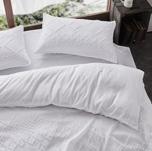 Tufted Ultra Soft Microfiber Quilt Cover Set | Double | White