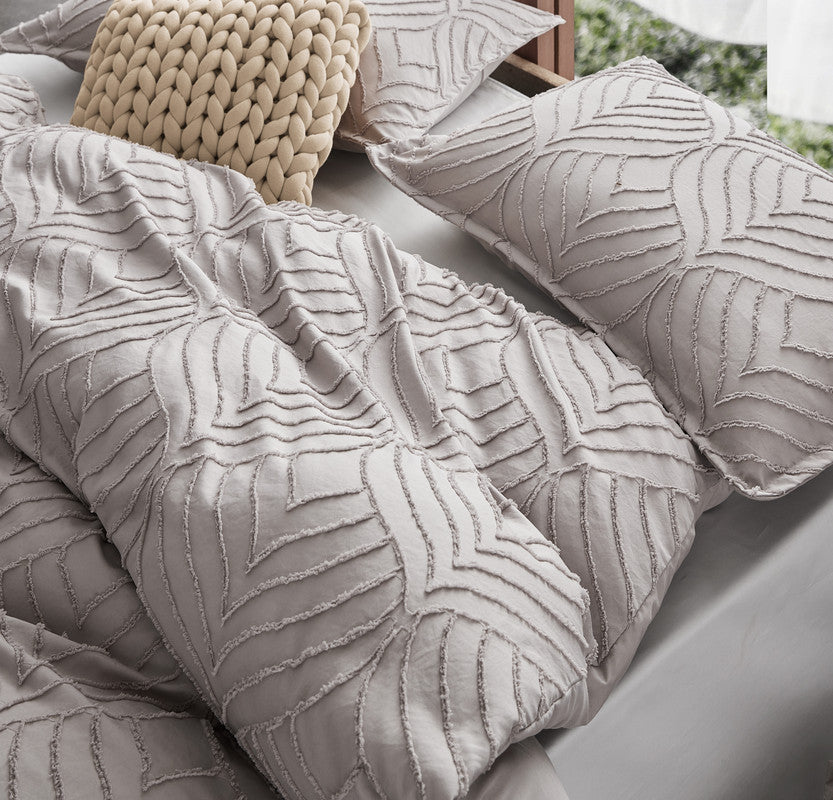 Tufted Ultra Soft Microfiber Quilt Cover Set | Queen | Beige