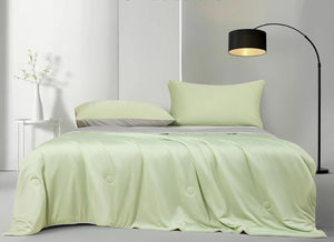 Ice Cooling Reversible Summer Comforter Blanket | Green & Grey | Queen/King